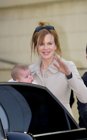 Дочки-матери: Nicole Kidman с дочками в Сиднее (2011)